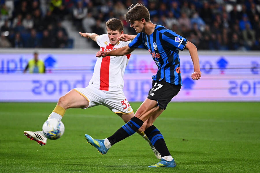 Atalanta vs Genoa (01:45 � 03/05) | Xem lại trận đấu